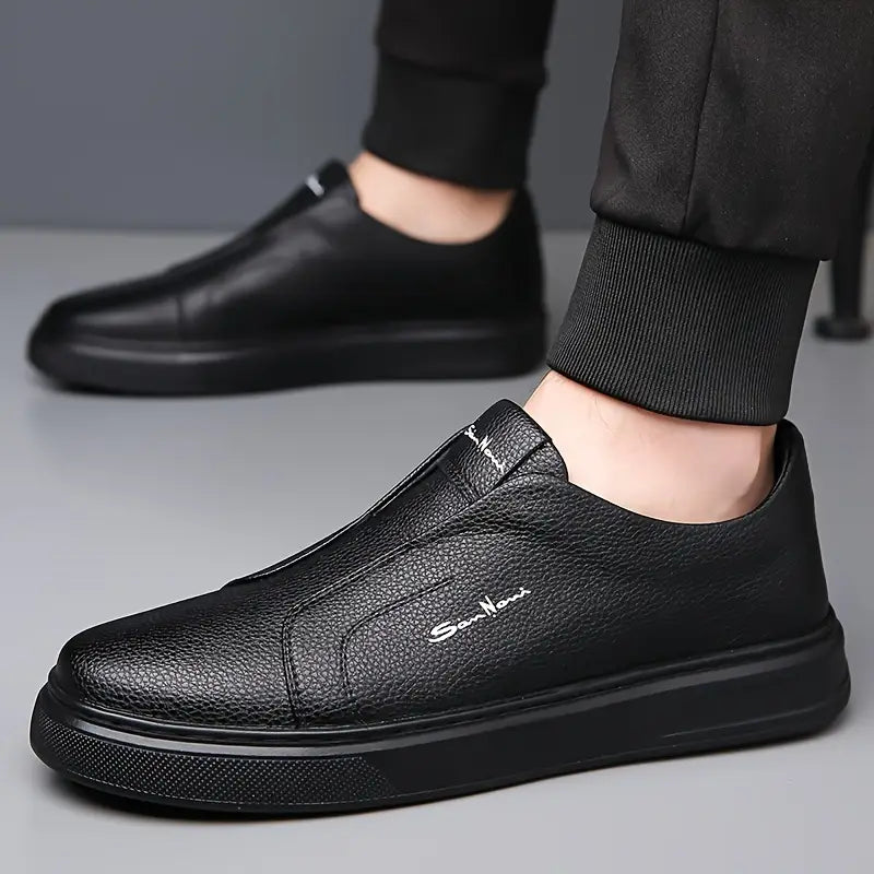 Arlen | Instapsneakers Heren | Slip‑On Sneakers | Kunstleer & Elastische Zijkant | Comfortabel & Gripvast