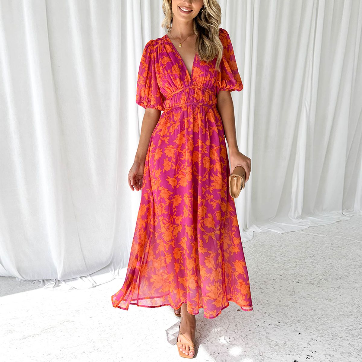 Soléna™ | Dames Bloemen Maxi Jurk | Luchtige Zomerjurk met V-Hals en Pofmouwen