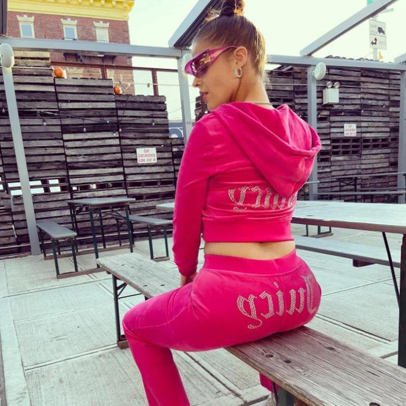 Rivana | Velours Tracksuit Met Rhinestones