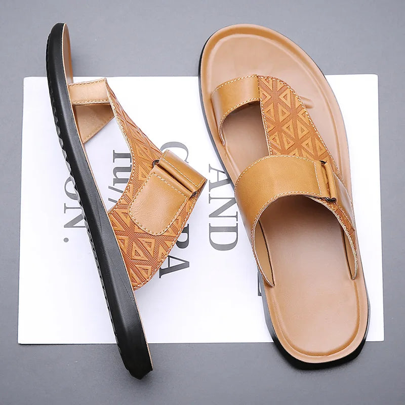 Miro | Leren Teenslippers Heren | Brede Wreefband met Gesp | Luxe & Comfortabel | Zomers & Stijlvol