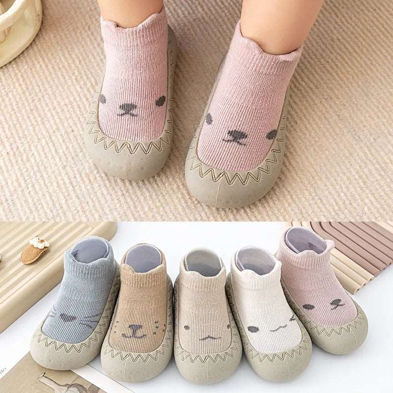 SafeSteps™ | Antislip Sokken met Rubberen Zool voor Baby’s | Flexibele Slip-On Sokschoentjes voor Eerste Stapjes en Binnengebruik