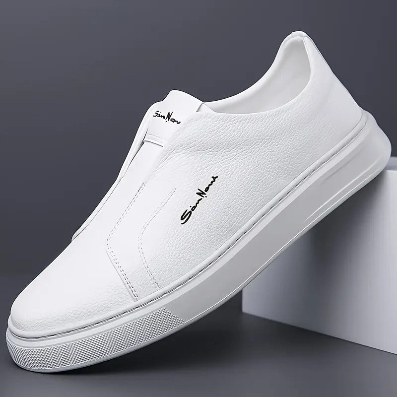 Arlen | Instapsneakers Heren | Slip‑On Sneakers | Kunstleer & Elastische Zijkant | Comfortabel & Gripvast