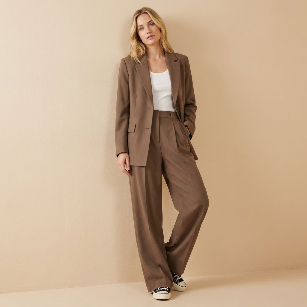 Aurelia | women's suit