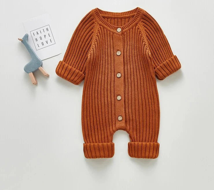 Soline™ | Unisex Gebreide Baby Jumpsuit | Zachte Ribstof met Houten Knopen voor Herfst en Winter