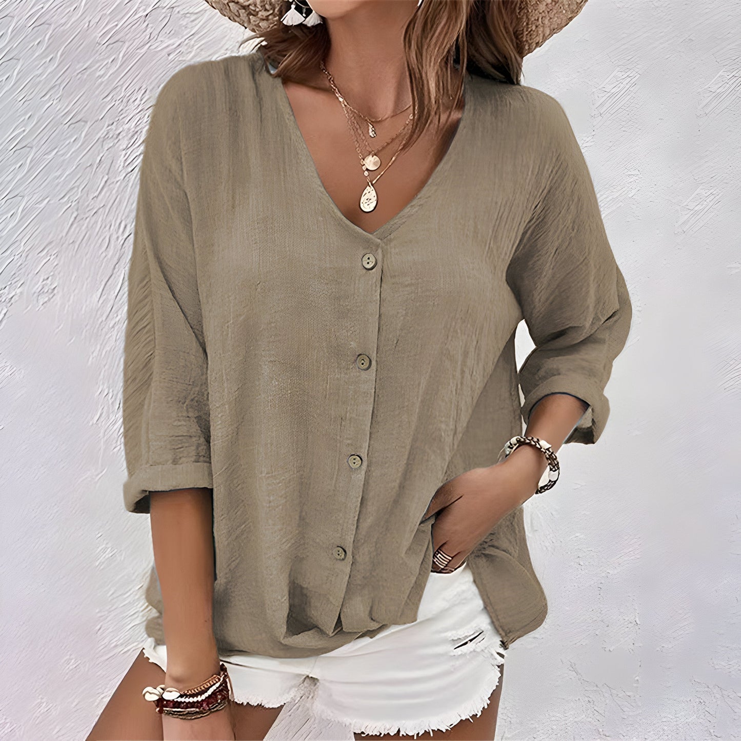 Liora | Luchtige Dames Blouse | Zomerblouse met V-Hals & Knoopsluiting | Losvallend | Driekwartmouwen | Casual Top