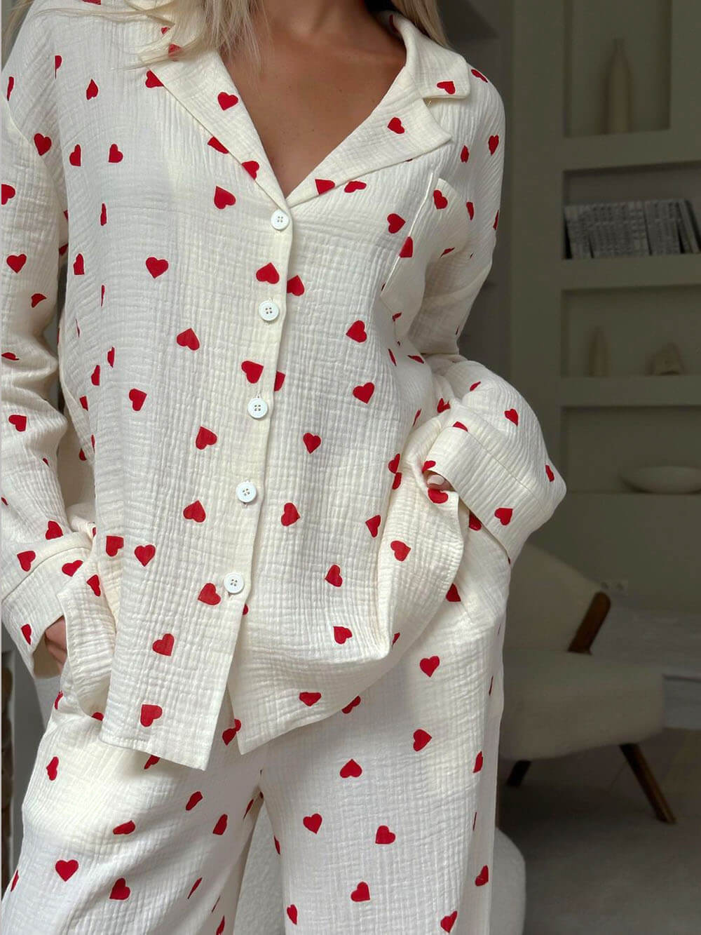 Amorette™ | Dames Loungewear Pyjama Set met Hartjesprint | Zacht, Ademend en Romantisch Huispak