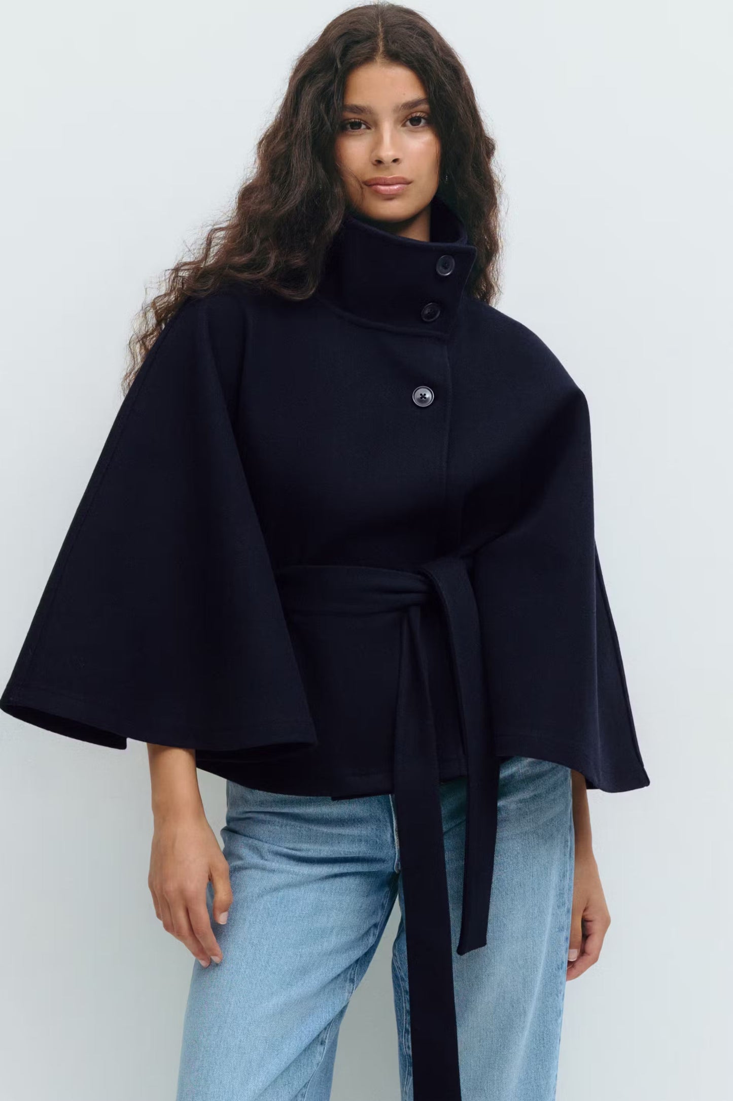 Marisol | Elegante Cape Jas