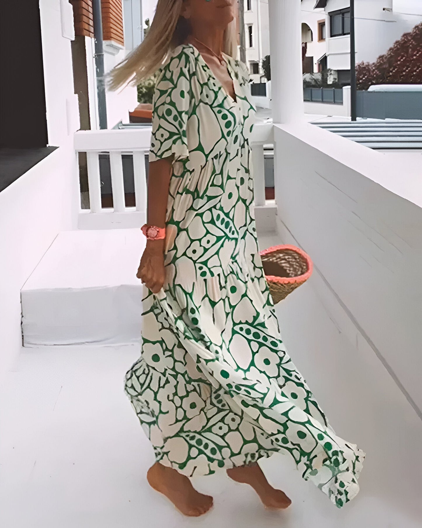 Florivana™ | Dames Maxi Jurk met Bloemenprint | Luchtige Zomerse V-Hals Jurk met Vlindermouwen en Zwierige Pasvorm