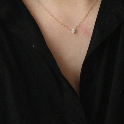 Elara | Minimalistische Ketting Met Kristal