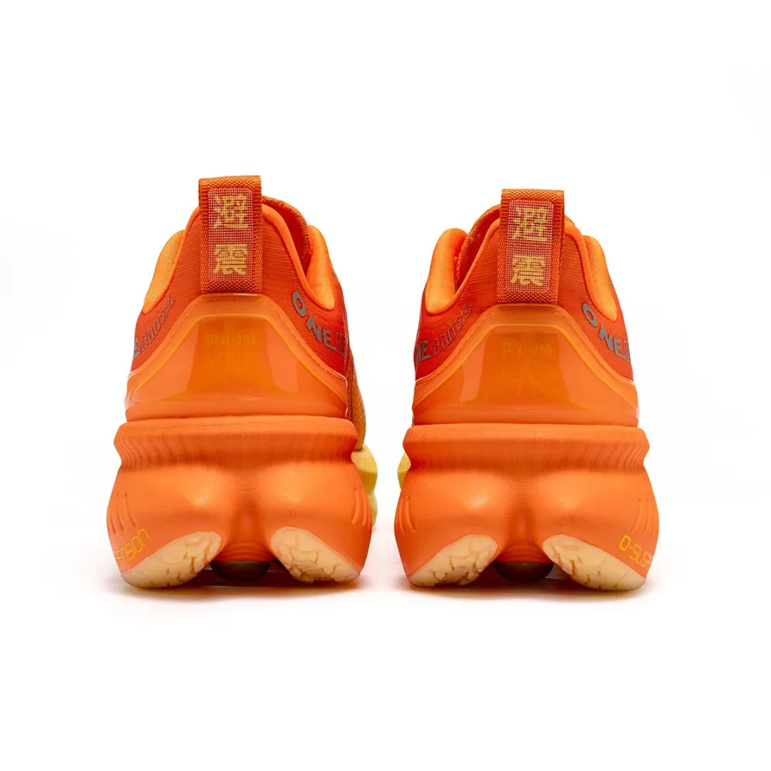 Velar | Hardloopschoenen