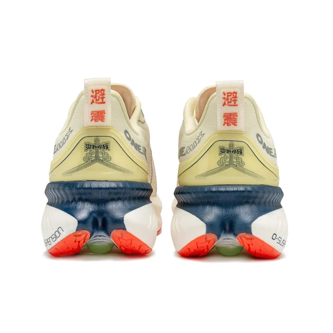 Velar | Hardloopschoenen