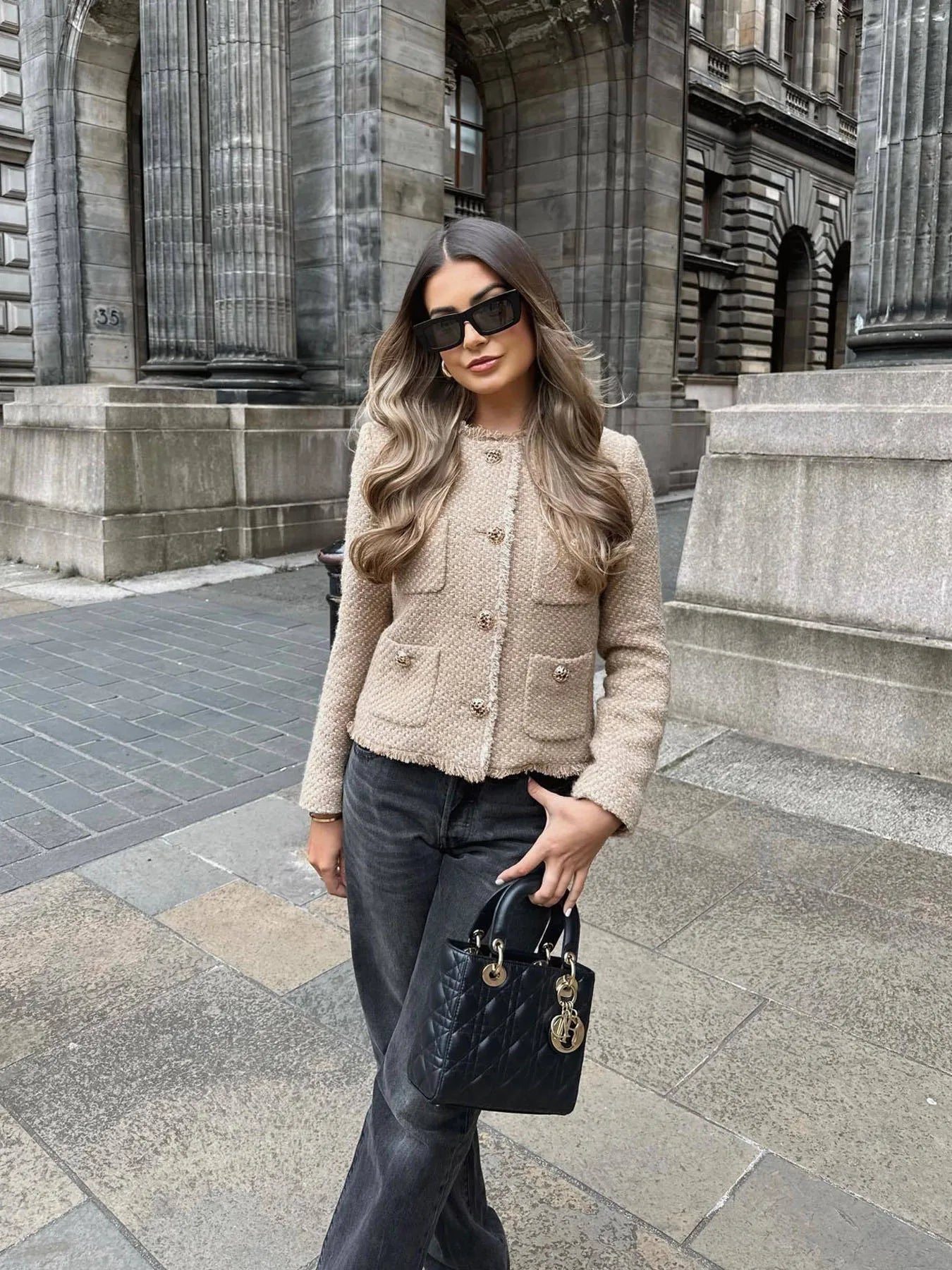 Élodine | Dames Bouclé Blazer Beige