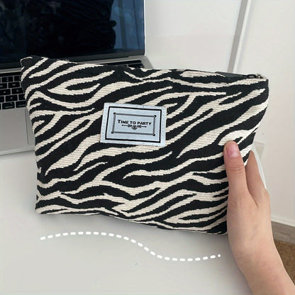 Zenya | Zebraprint Clutch