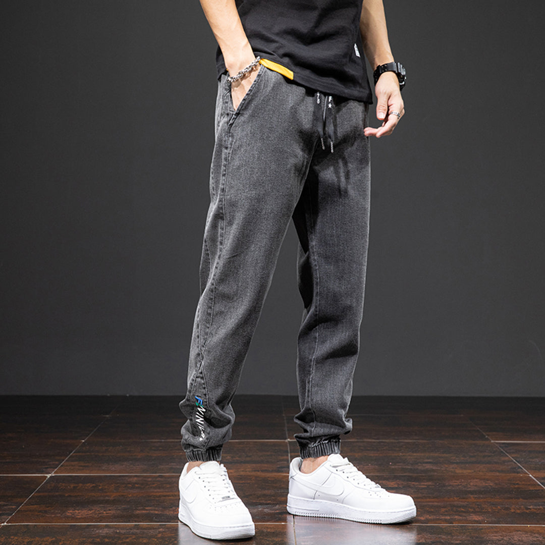 Riven | Jogger Jeans