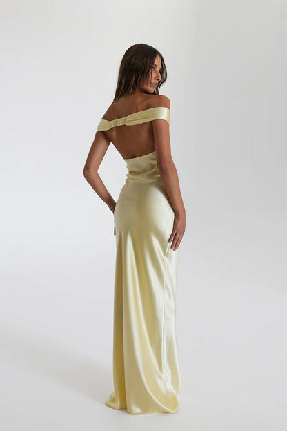 Aurelia | Satijnen Off-Shoulder Avondjurk