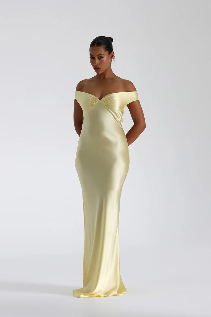 Aurelia | Satijnen Off-Shoulder Avondjurk