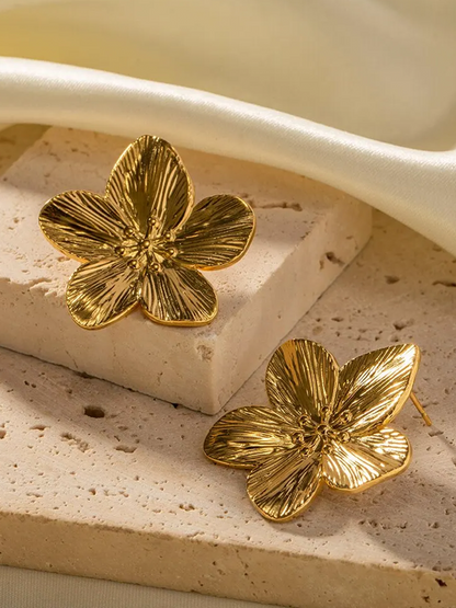 Amaris | Gouden Oorstekers