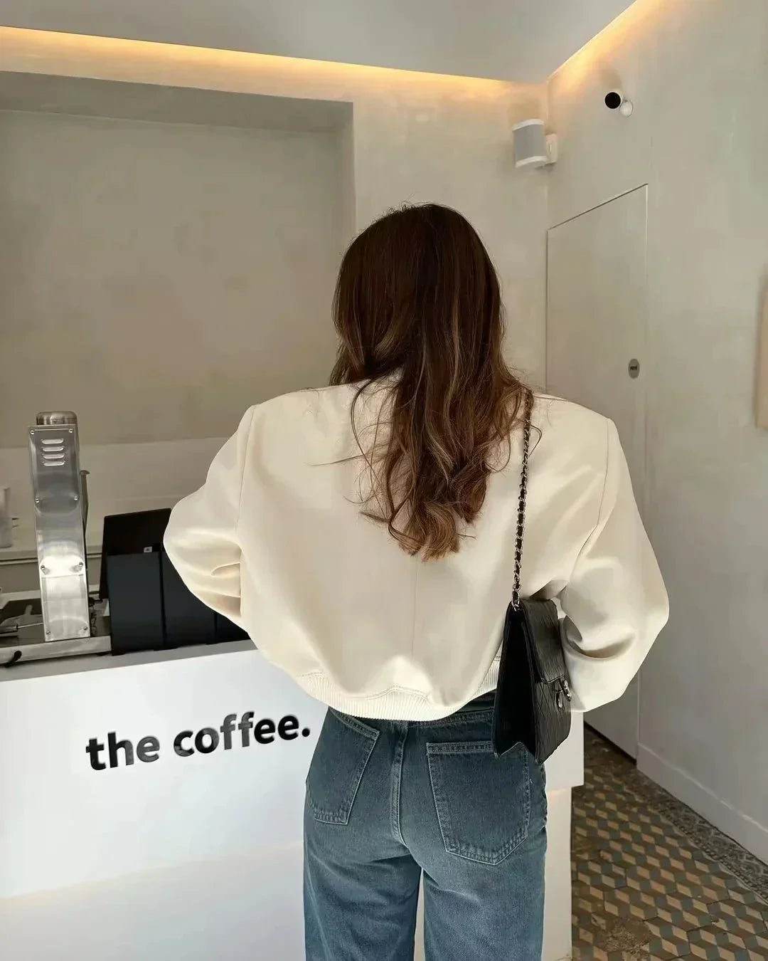 Nuvia | Cropped Minimalistische Jas