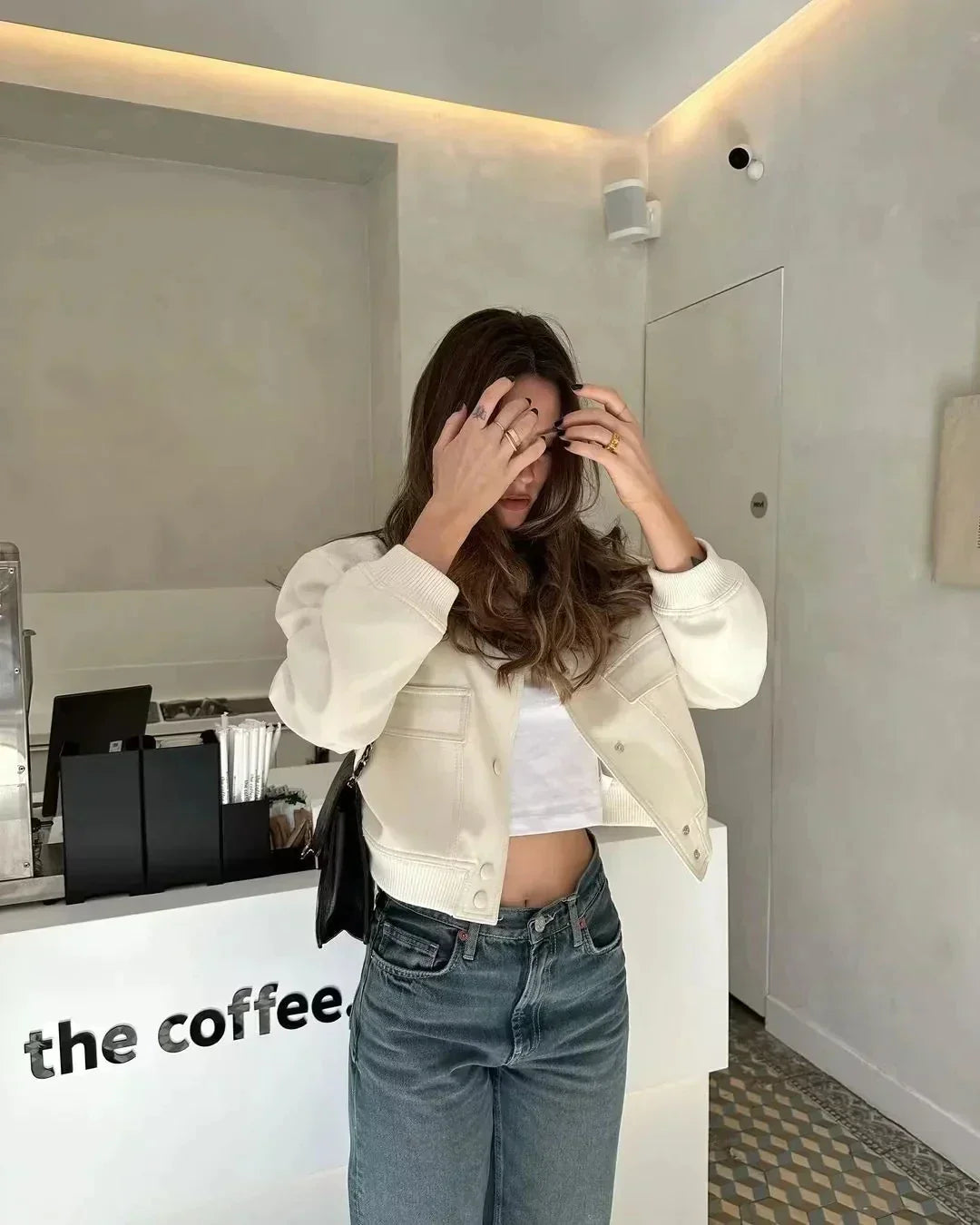 Nuvia | Cropped Minimalistische Jas