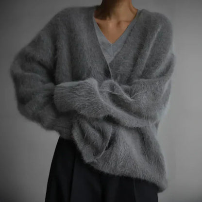 Lulu™ | Luxe Oversized Pluizige Kasjmier Pullover met Knoopsluiting