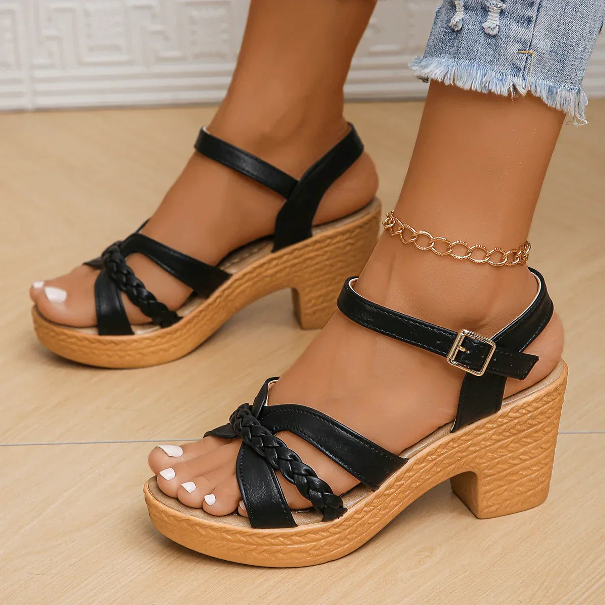 Clara™ | Elegante Mid Heel Platform Sandalen met Orthopedische Ondersteuning