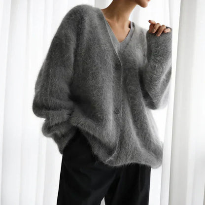 Lulu™ | Luxe Oversized Pluizige Kasjmier Pullover met Knoopsluiting