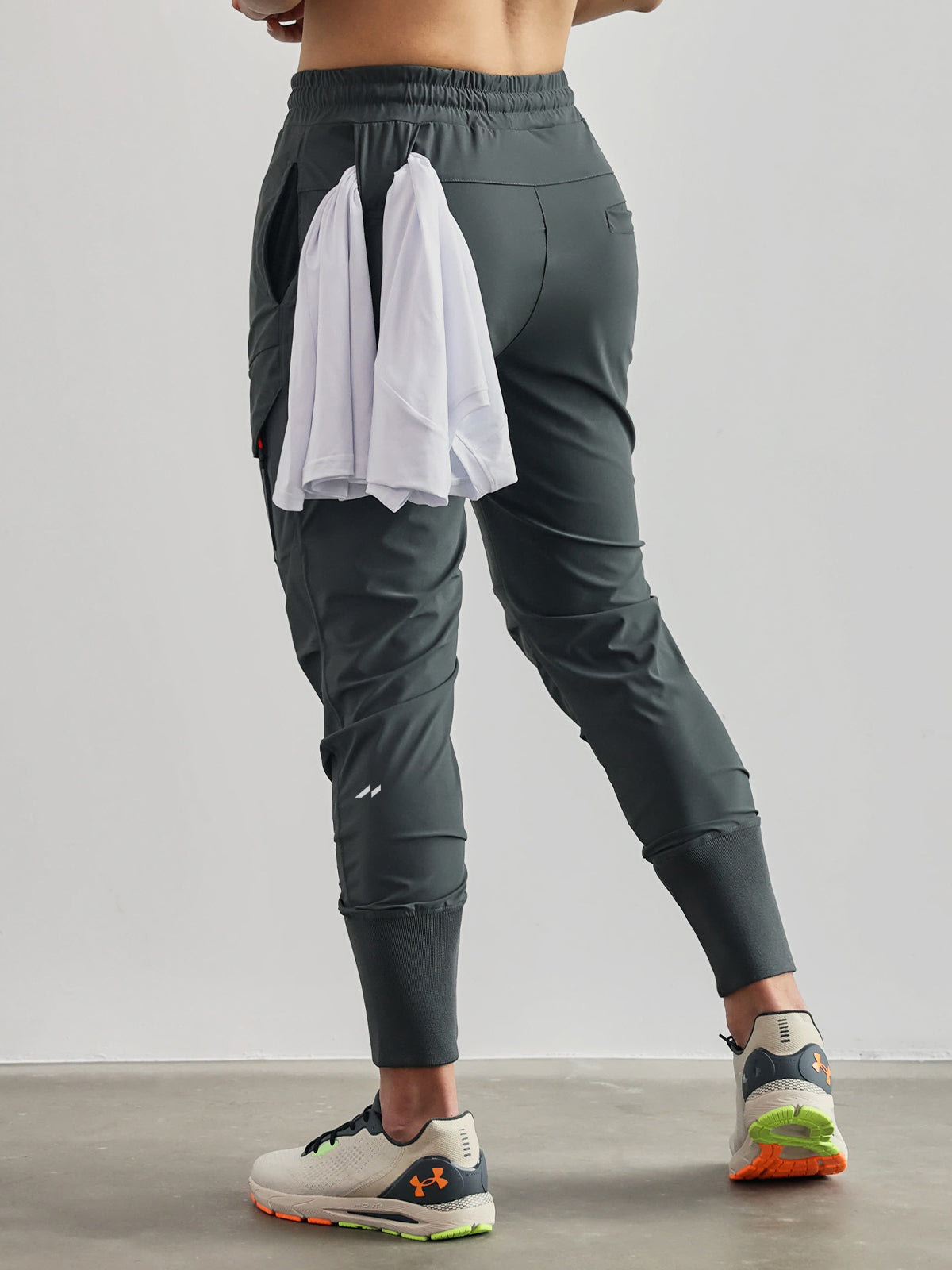 Dorian™ | Stretch Jogger met Waterafstotende en Zweetabsorberende Eigenschappen