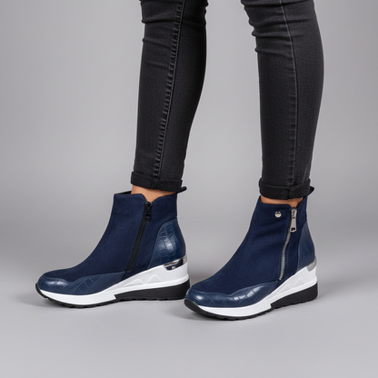 Amarena | Suède Wedge Sneakers