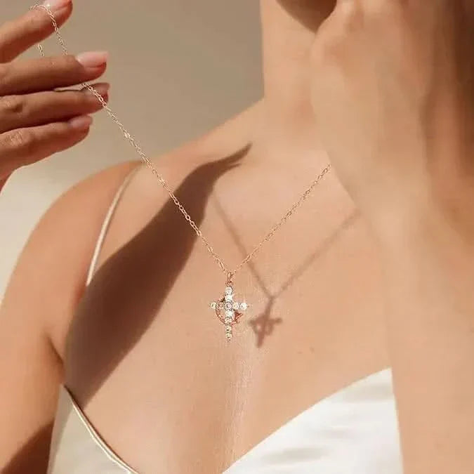 Clara | Zirconia Kruis Ketting