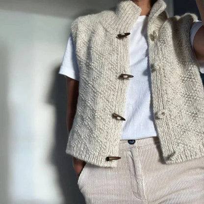 Solmara | Women's Knitted Sleeveless Cardigan