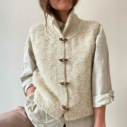 Solmara | Women's Knitted Sleeveless Cardigan